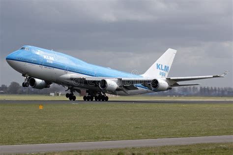 747 takeoff videos.